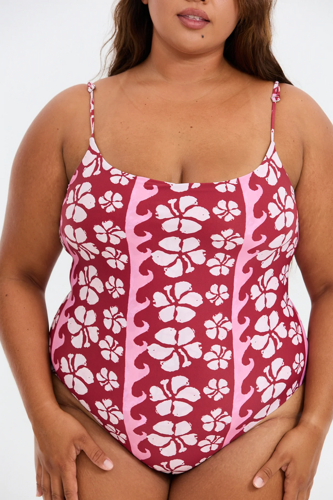 Benoa Curve Makenna One Piece in Papeete