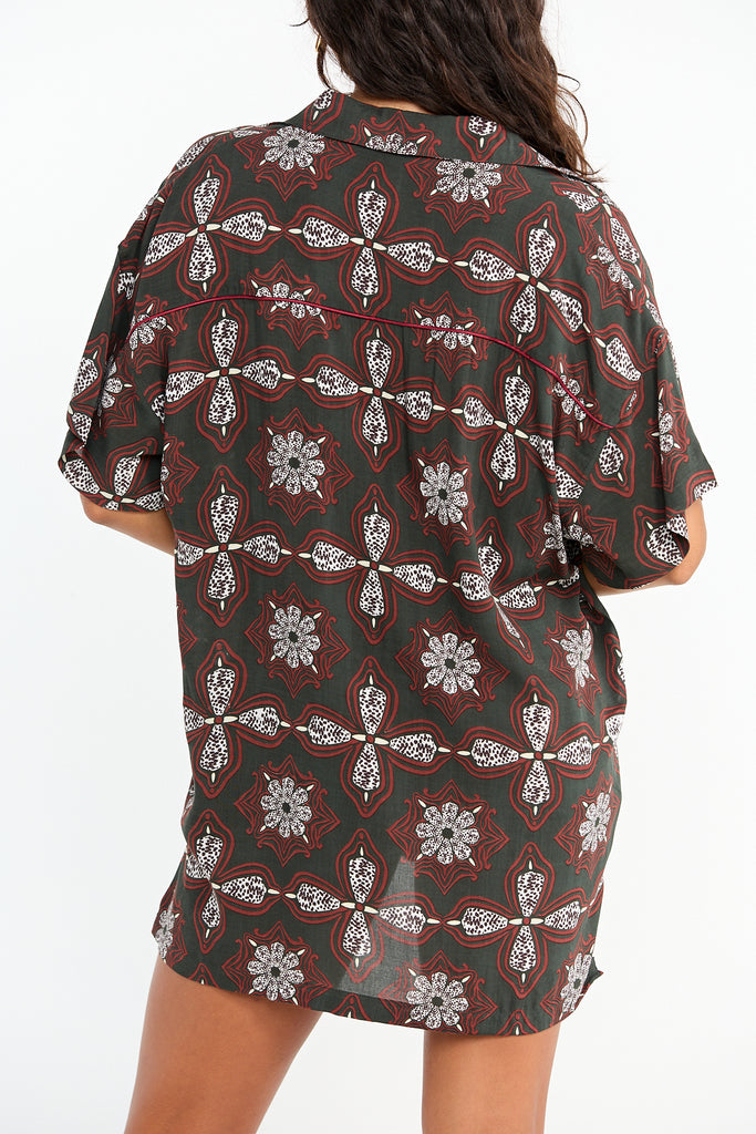 Benoa Aloha Shirt Dress in Kaleido