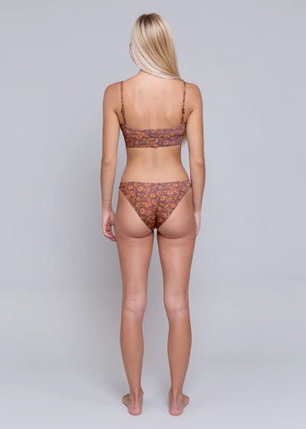 Lingerie & Lounge