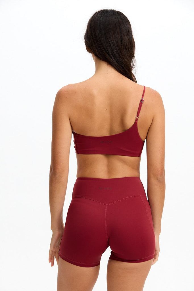 Benoa Active 4" Biker Shorts in Cherry