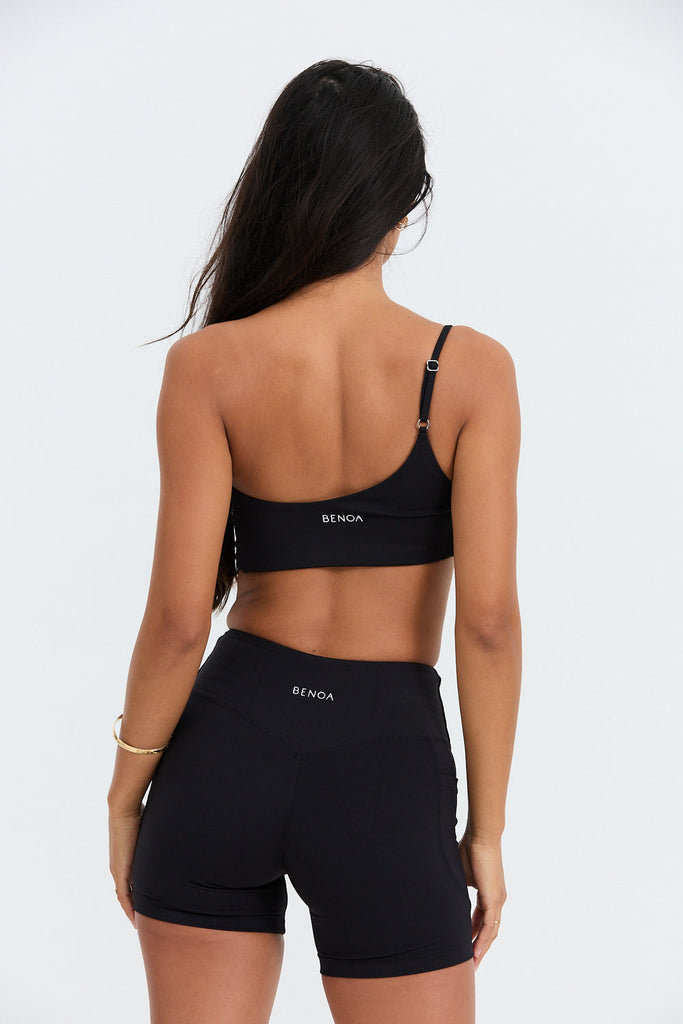 Benoa One Shoulder Sports Bra in Black