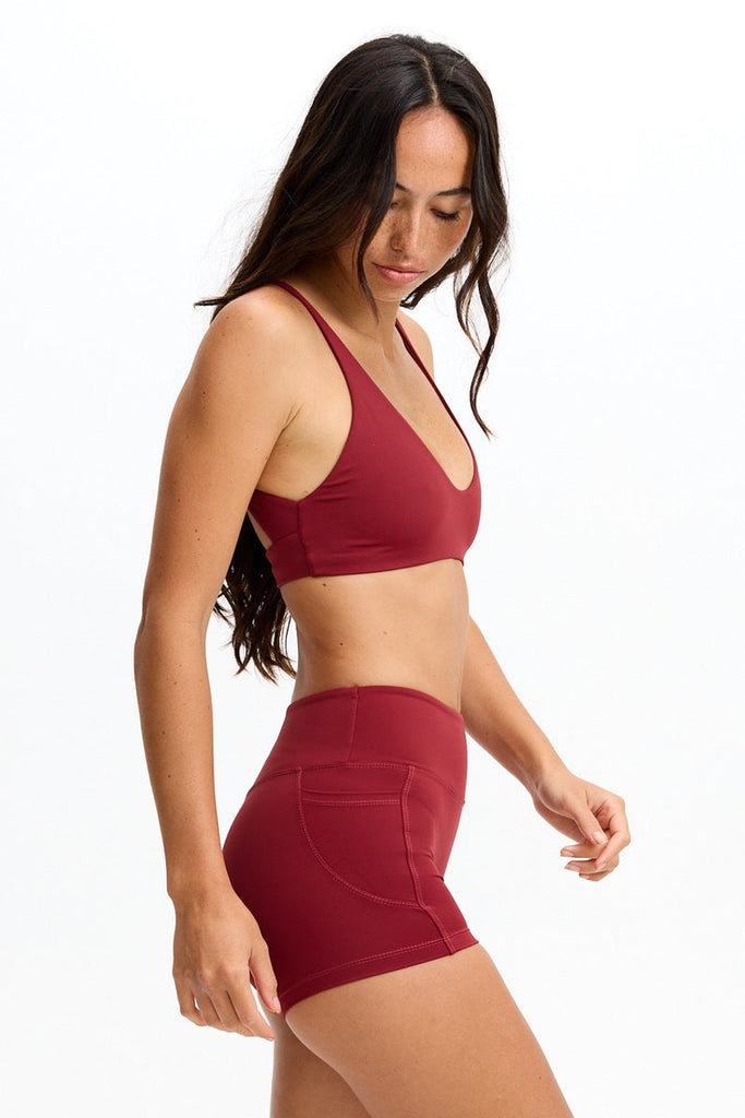 Benoa Active 2.5" Booty Shorts in Cherry