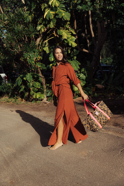 Pon Pon Kinda Biz Button Up Shirt in Koa