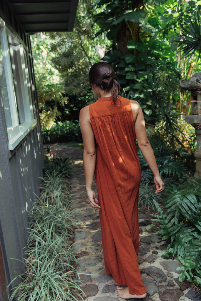 Pon Pon Quick Trip Maxi Dress in Koa