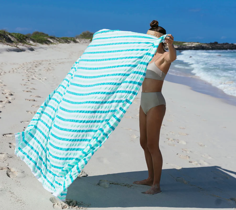 Las Bayadas La Jade Classic Beach Blanket