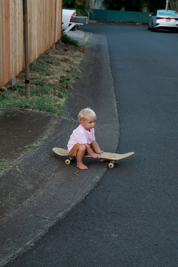 Guava Shop Kids Aloha Tee in Bubble Yum